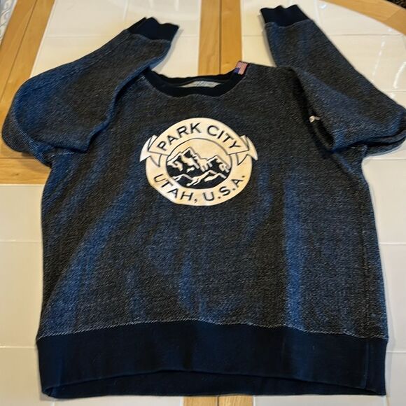 Roots Park City Child’s Medium Sweatshirt - Picture 2 of 8